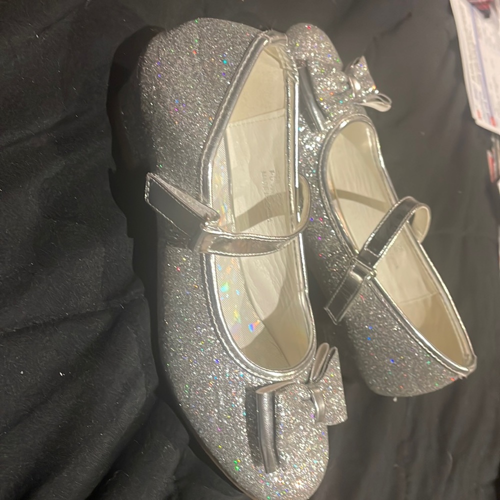 Girls Shoes